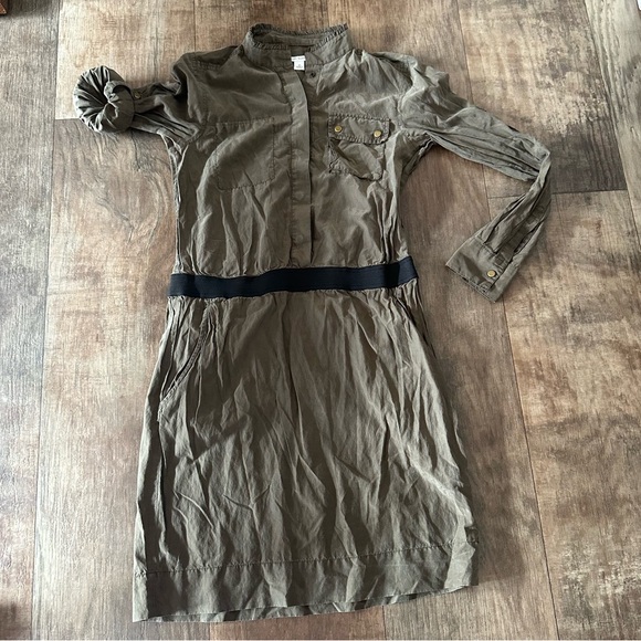 Banana Republic silk blend olive green empire waist button front dress - Picture 2 of 15